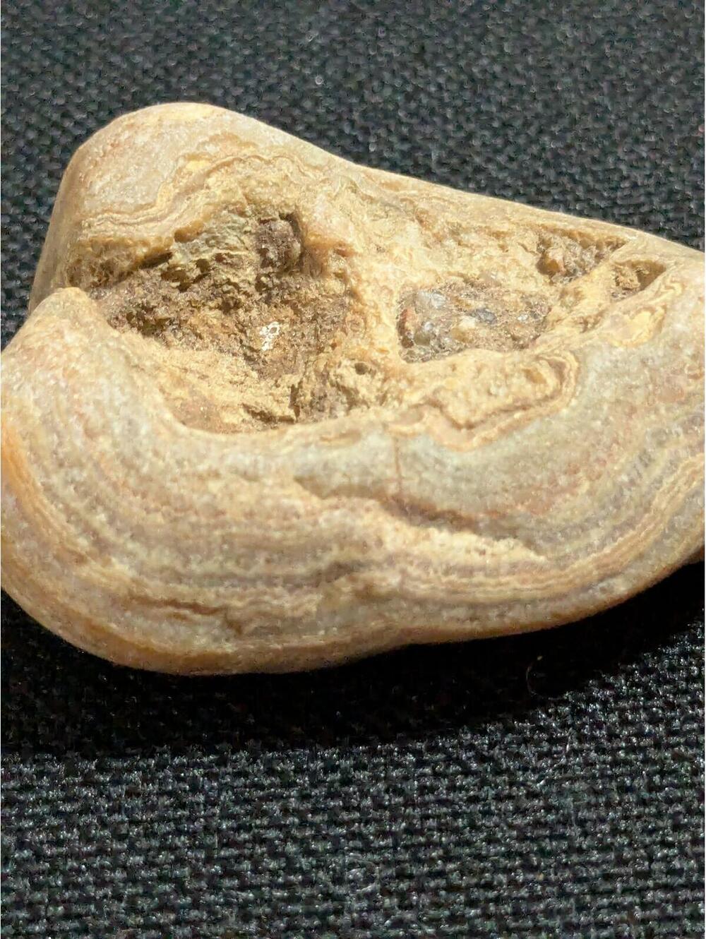 Crowley's Ridge Banded Agate - Picture 3 of 9
